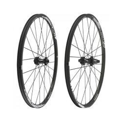 SRAM ROAM40 PAIR29 XD 