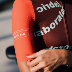 XS SURROUND BROWNIE / JERSEY